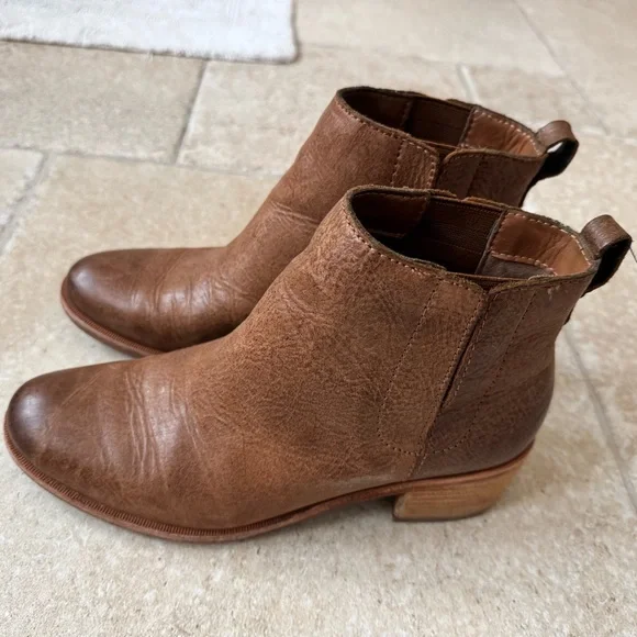 Kork-Ease Tan Leather Ankle Booties - Picture 6 of 8
